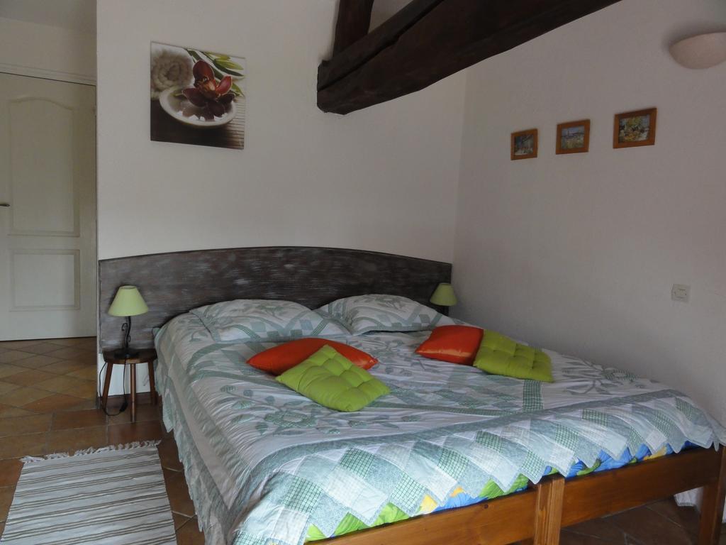 Les Chandelles Bed & Breakfast Villiers-le-Morhier Kamer foto