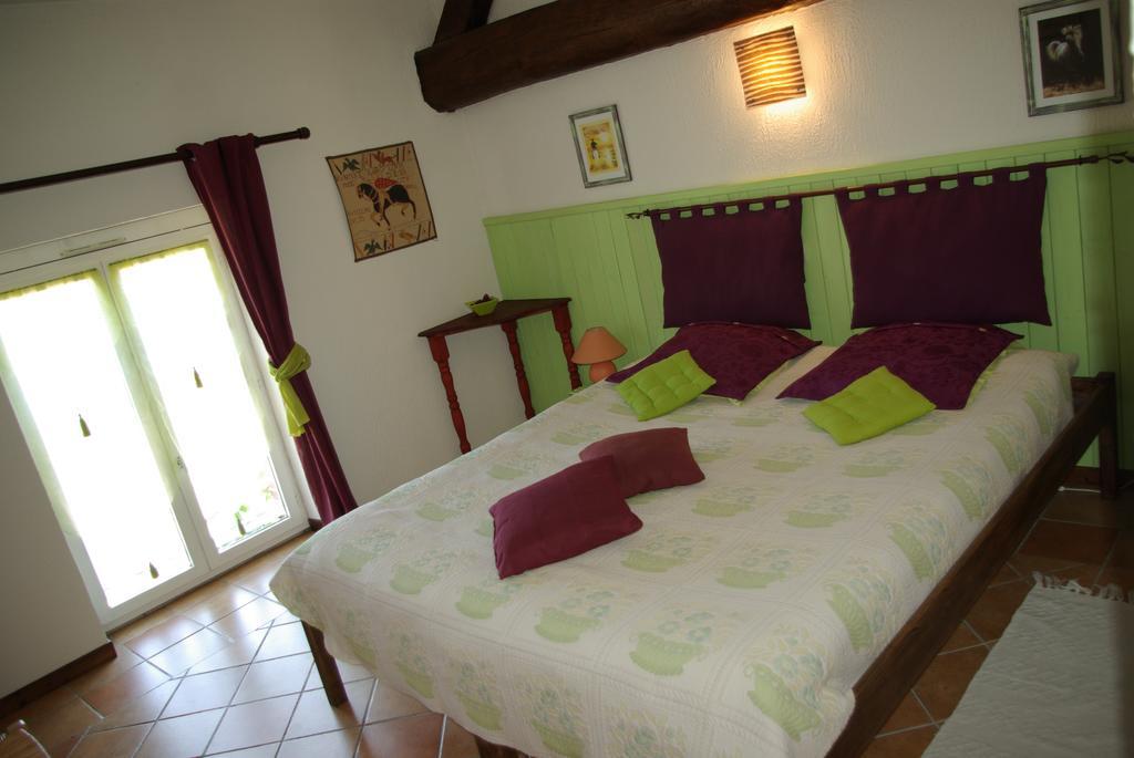 Les Chandelles Bed & Breakfast Villiers-le-Morhier Kamer foto