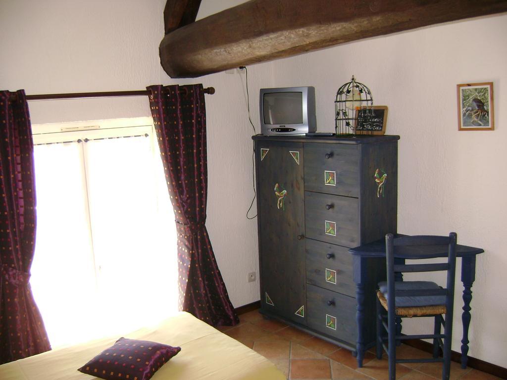 Les Chandelles Bed & Breakfast Villiers-le-Morhier Kamer foto