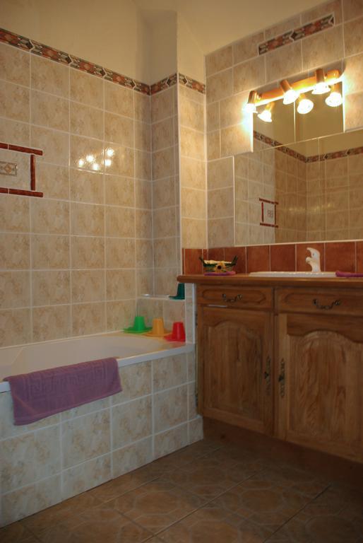 Les Chandelles Bed & Breakfast Villiers-le-Morhier Kamer foto
